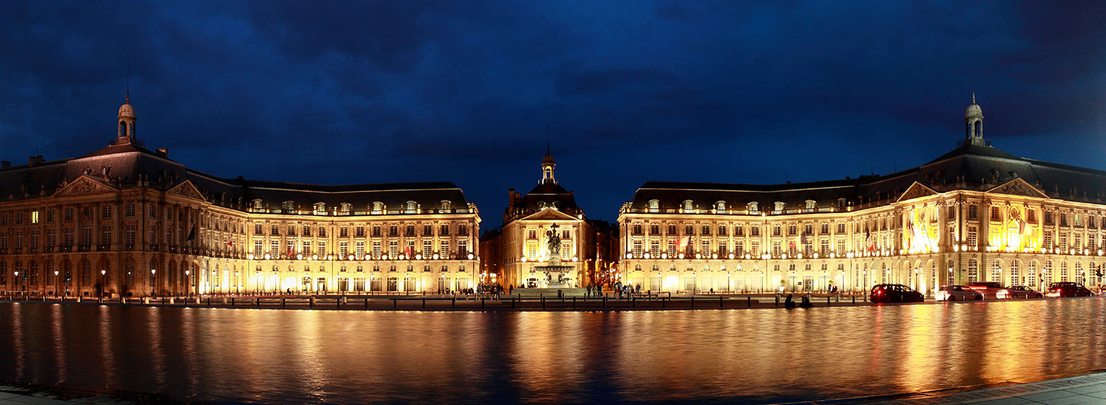 Bordeaux place de la bourse